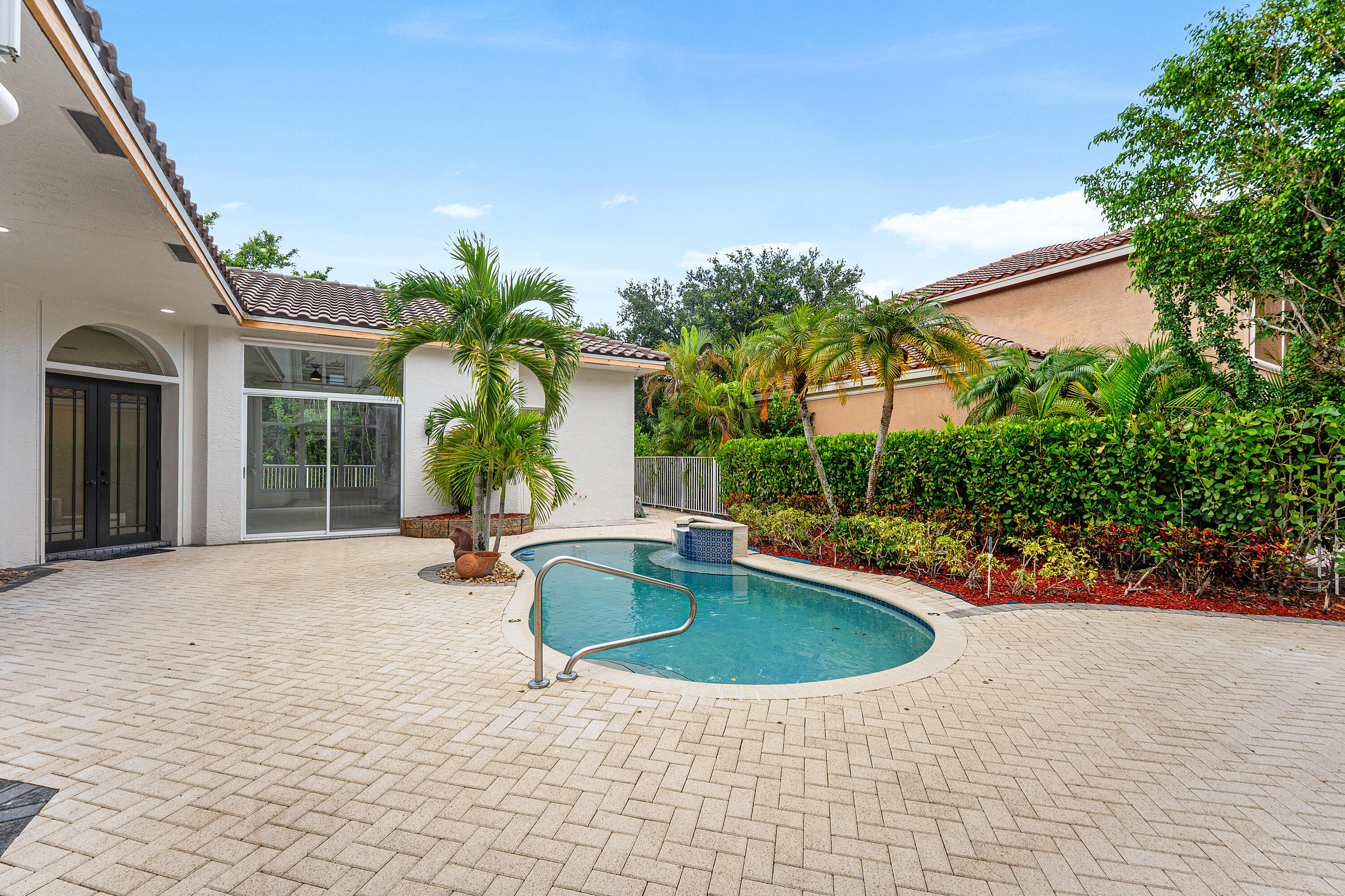 18596 Ocean Mist Drive — Photo 5