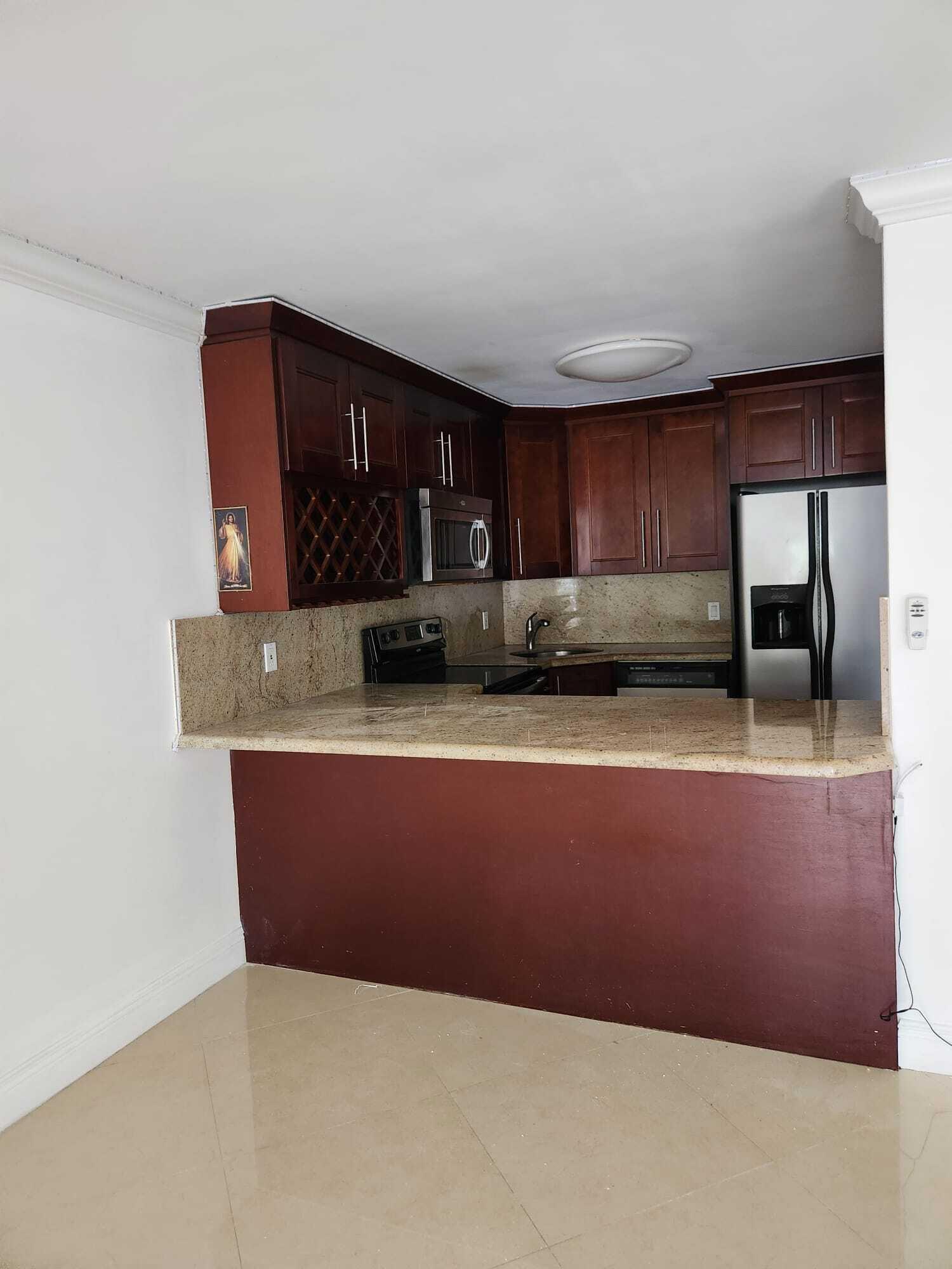 9355 SW 8TH Street # 222, Boca Raton FL 33428