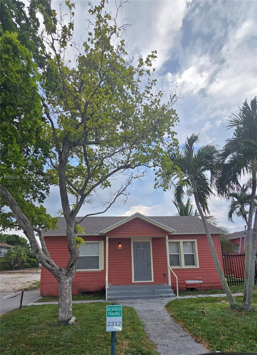 2312 Madison St # 38, Hollywood FL 33020