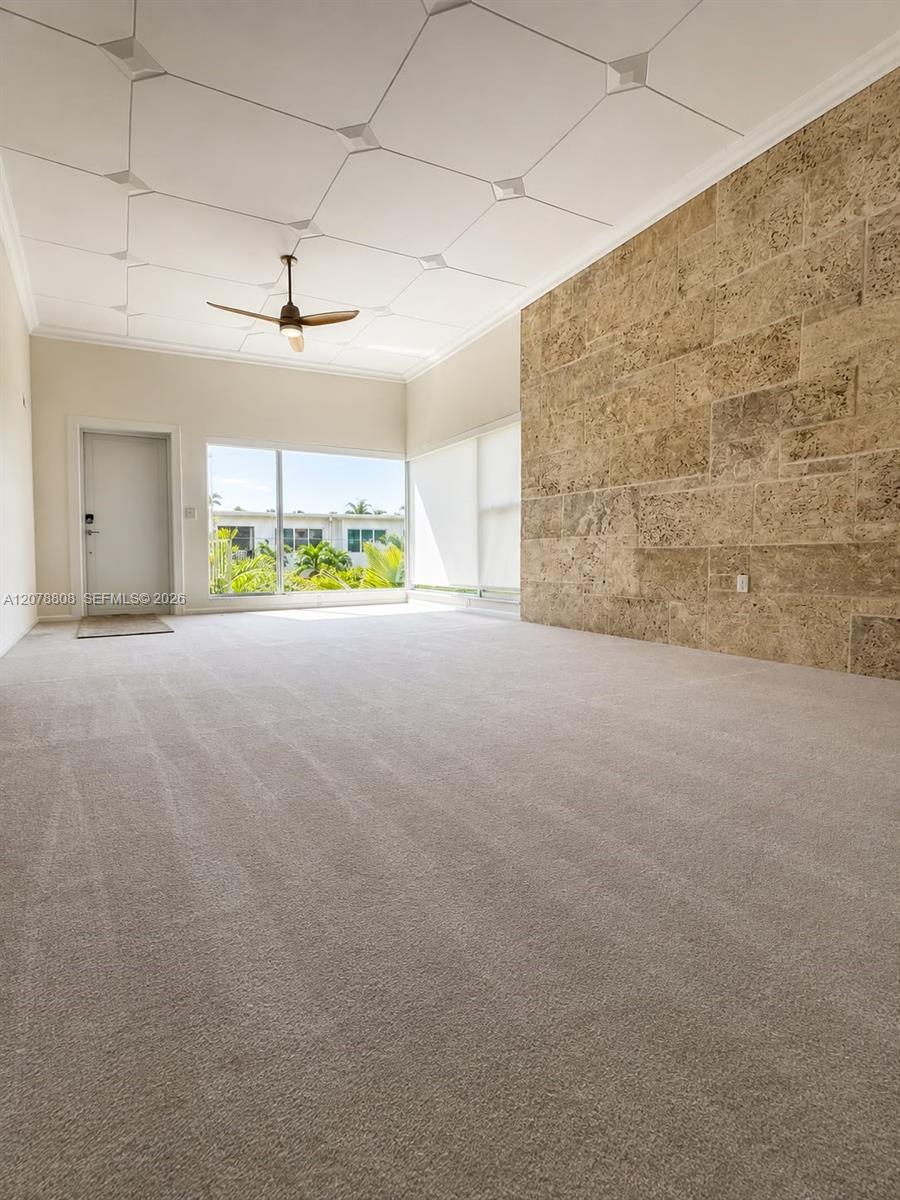 9400 E Bay Harbor Dr # 3 — Photo 5