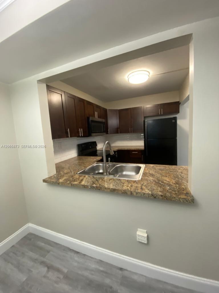 446 NE 210th Cir Ter # 6A — Photo 2