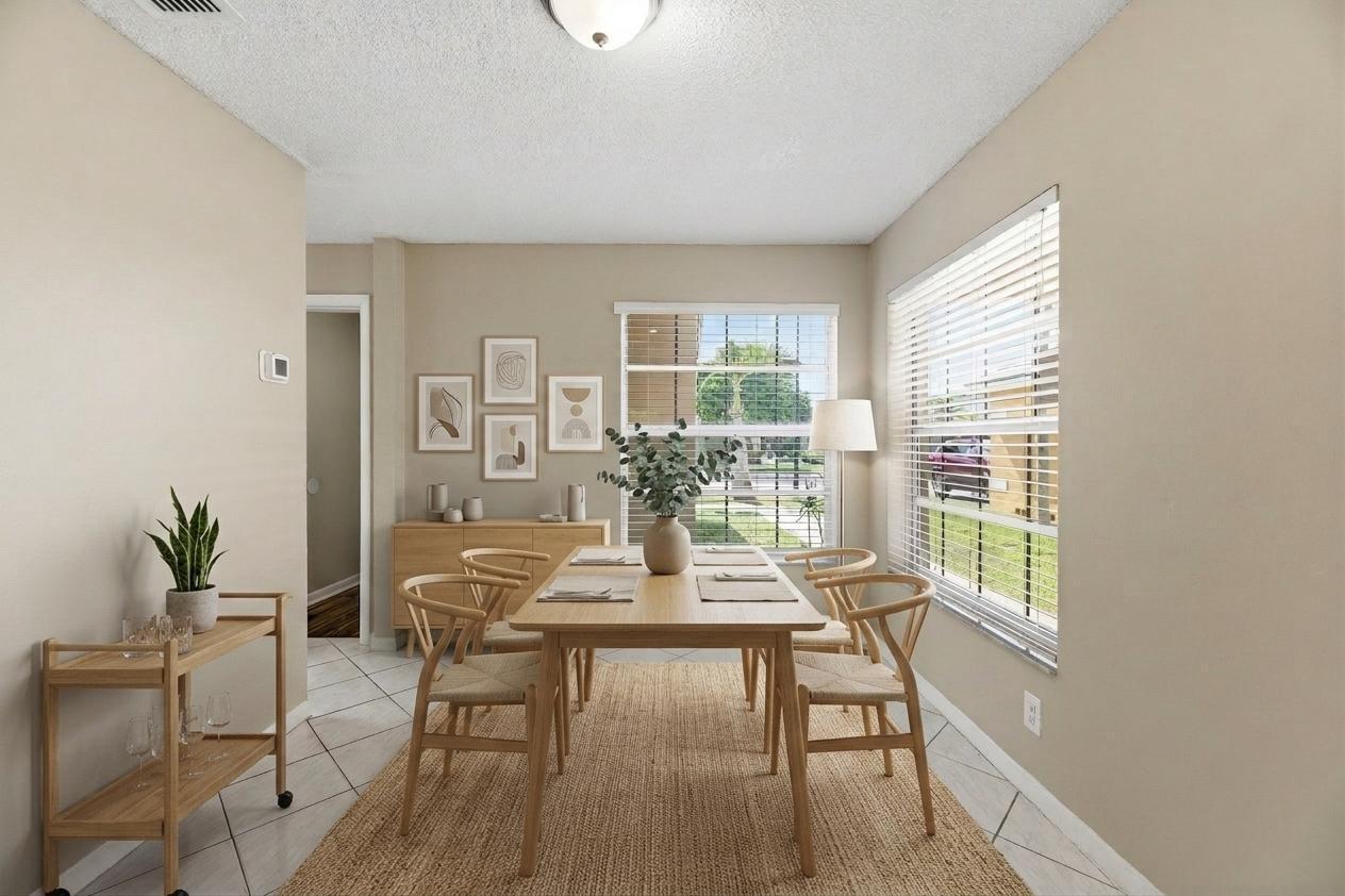 2716 Arrowwood Court — Photo 3