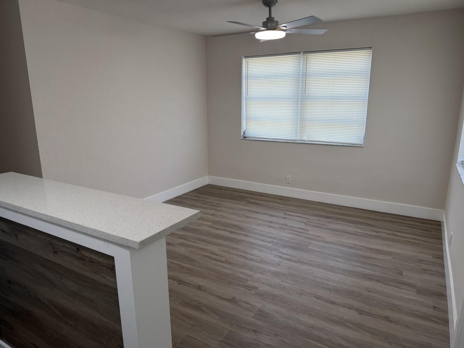 2723 Griffin Road # 2 — Photo 3