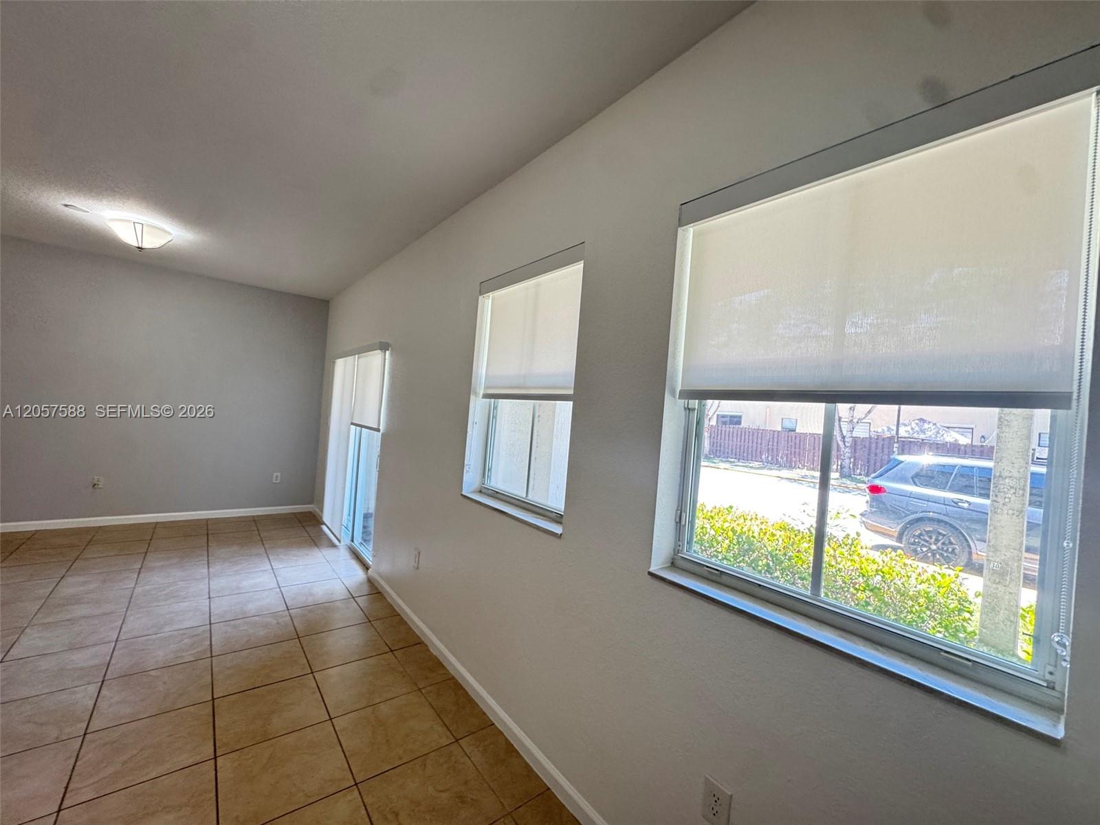 11601 NW 89 St # 106 — Photo 5