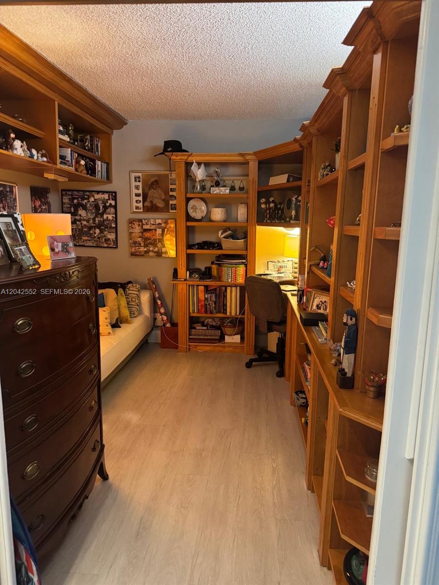 5200 N Ocean Blvd # 1012B, Lauderdale By The Sea FL 33308