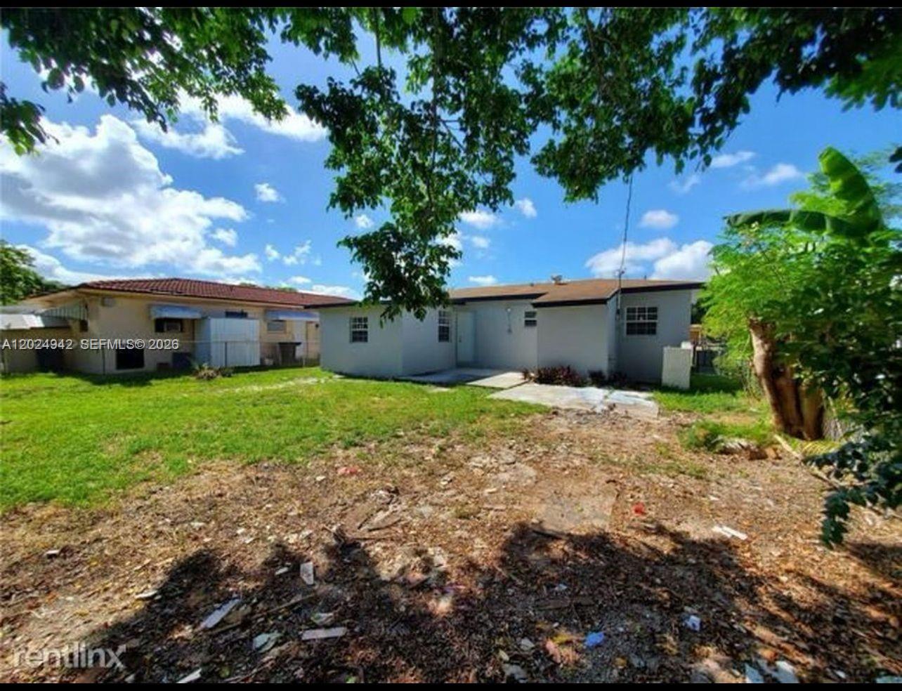 1770 NE 170th St, North Miami Beach FL 33162