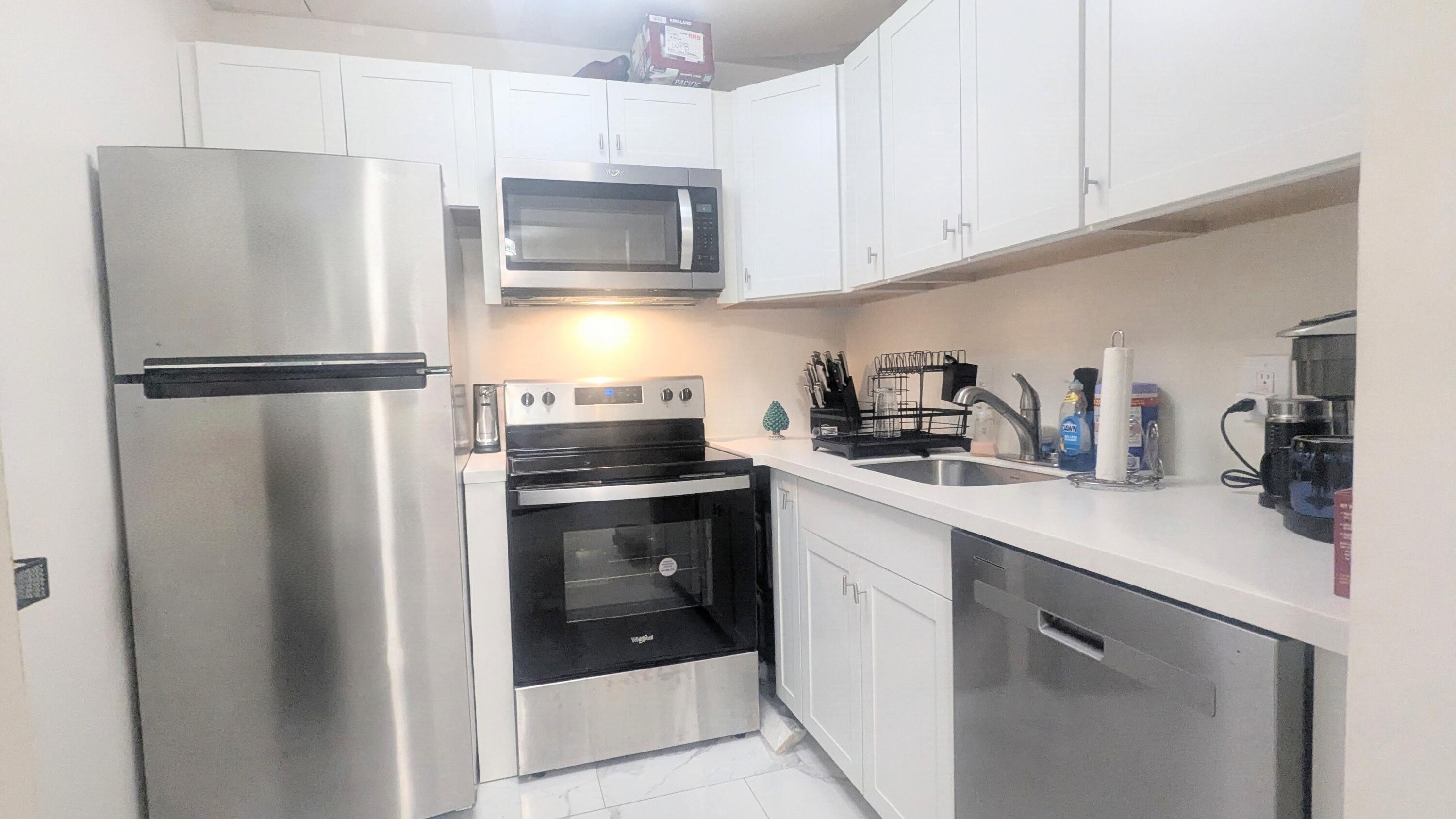 360 Windsor P — Photo 4
