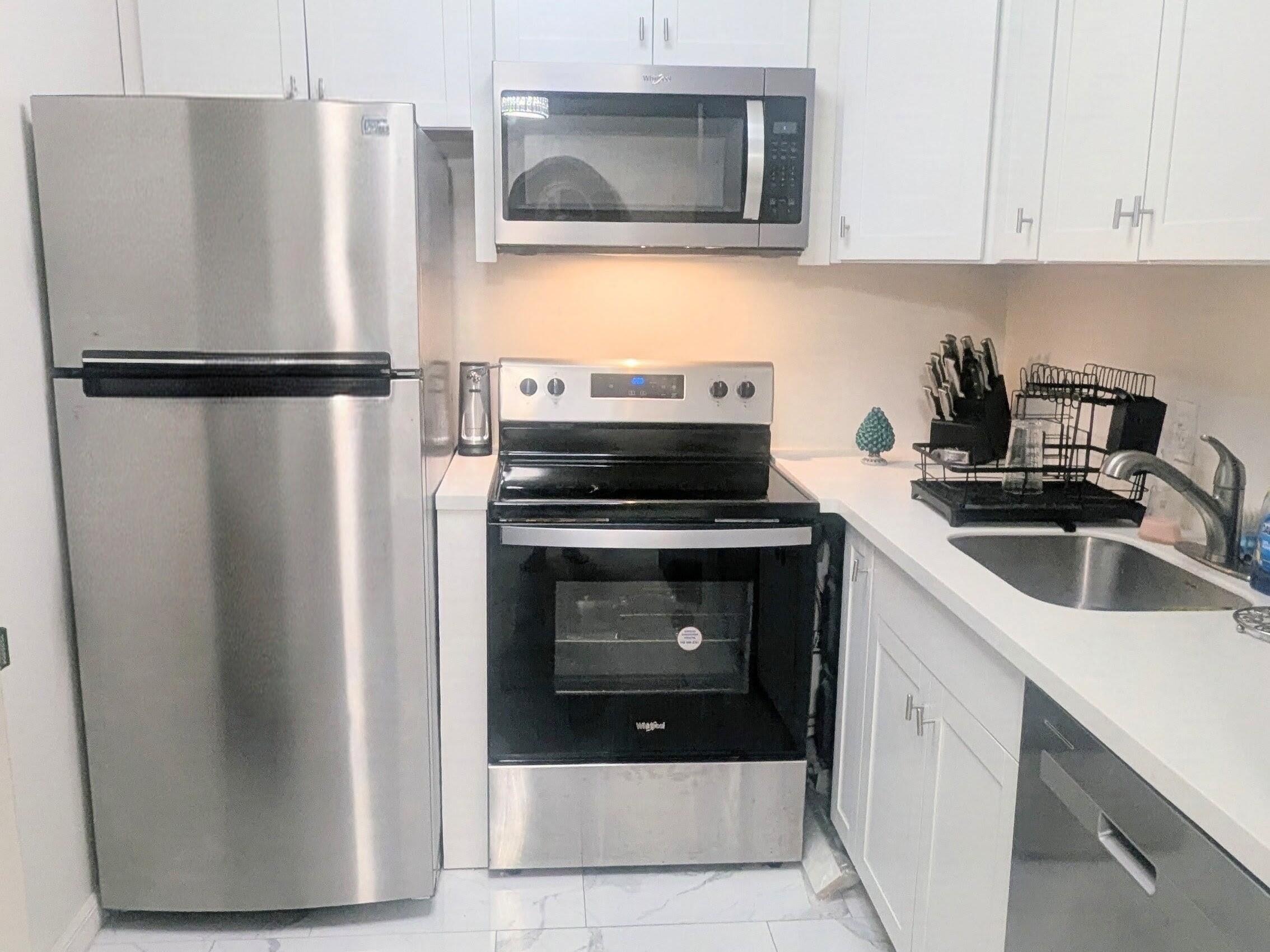 360 Windsor P — Photo 3