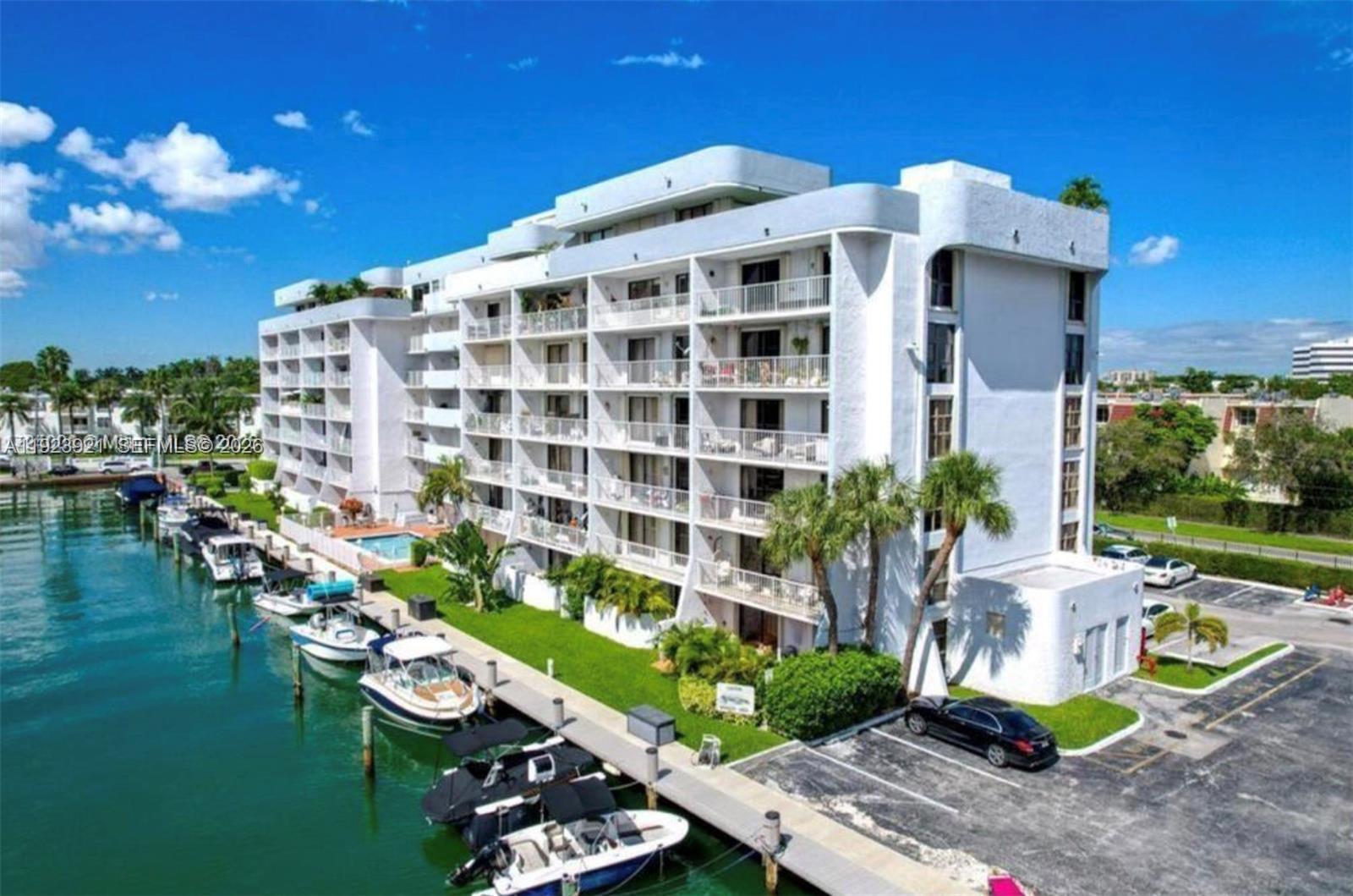 1650 NE 115th St # 405, Miami FL 33181