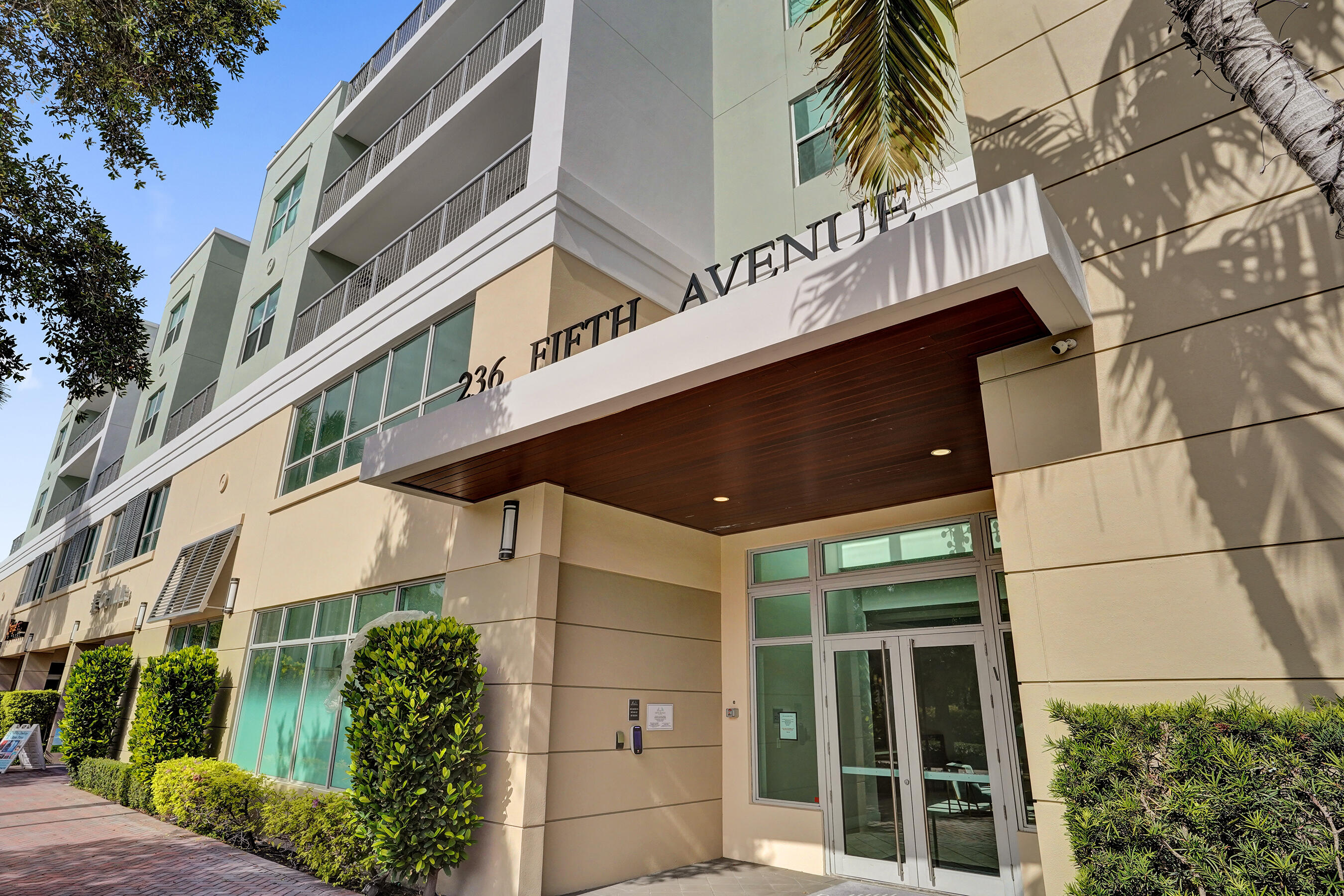 236 SE 5th Avenue # 312, Delray Beach FL 33483