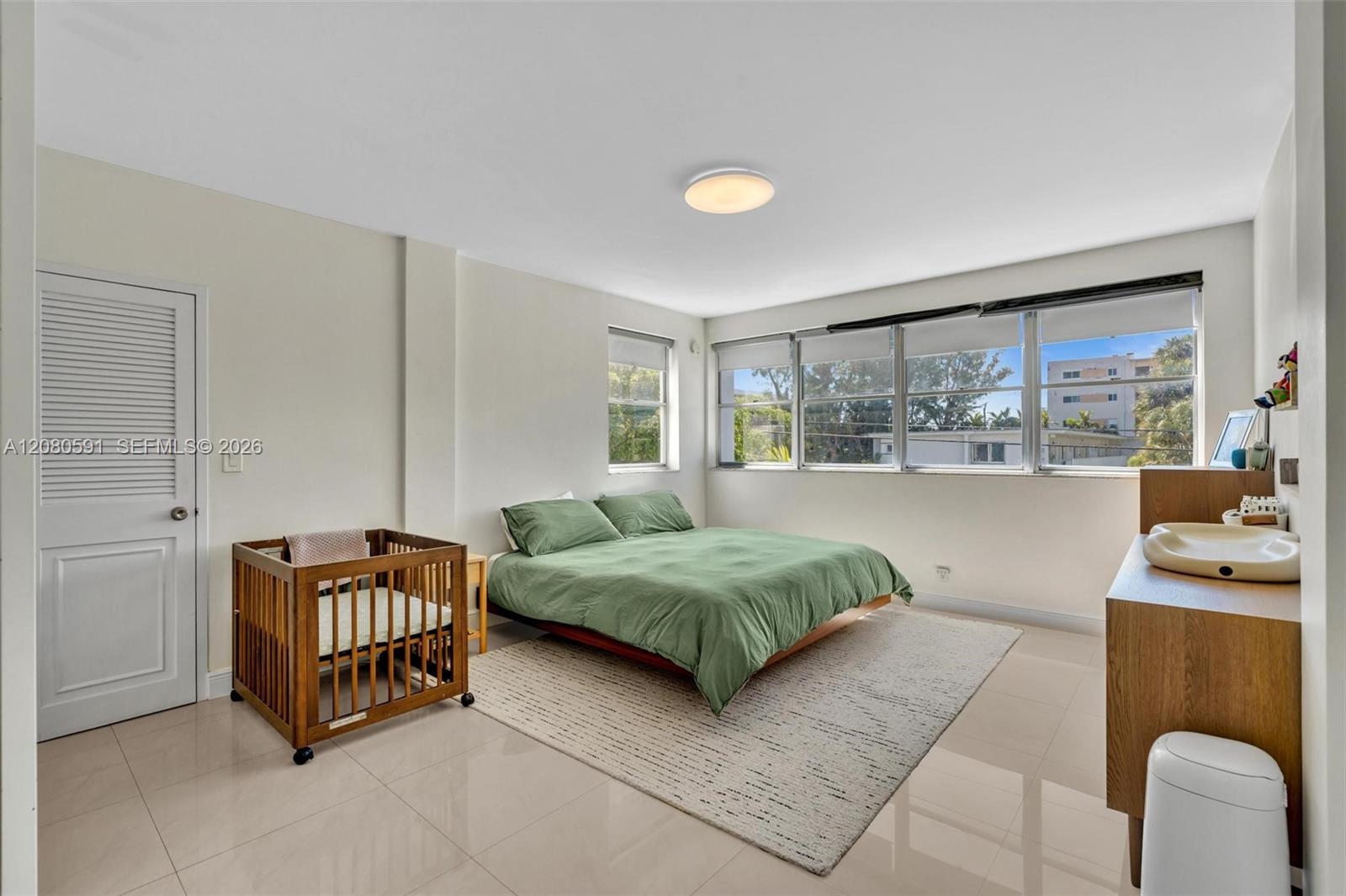 9381 E Bay Harbor Dr # 202s — Photo 2