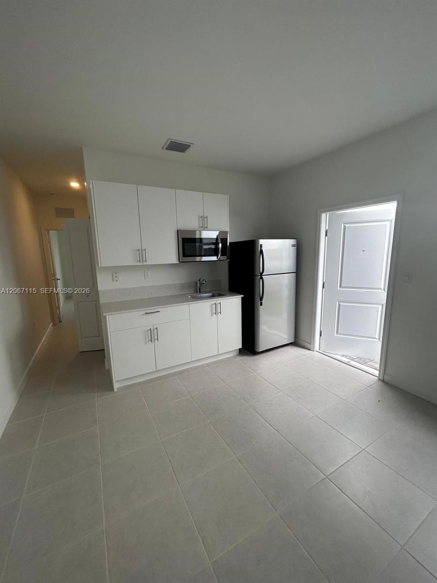 14806 SW 163rd St — Photo 3