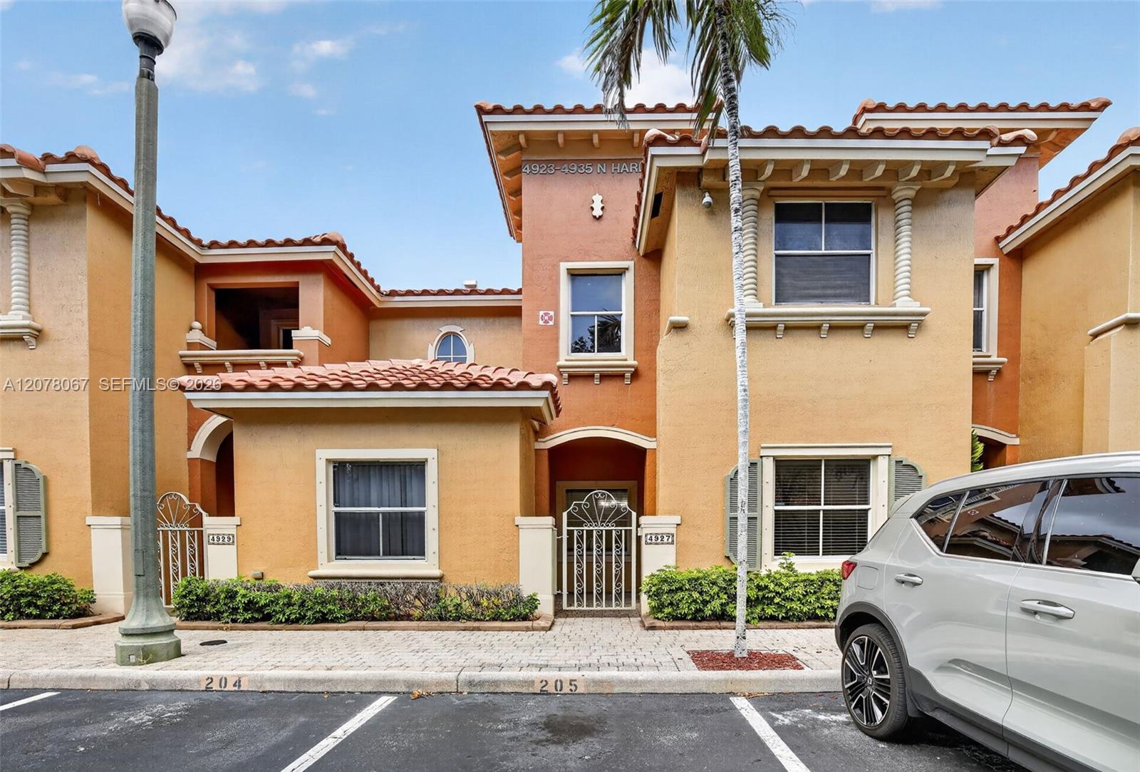4927 N Harbor Isles Dr # 205, Dania Beach FL 33312