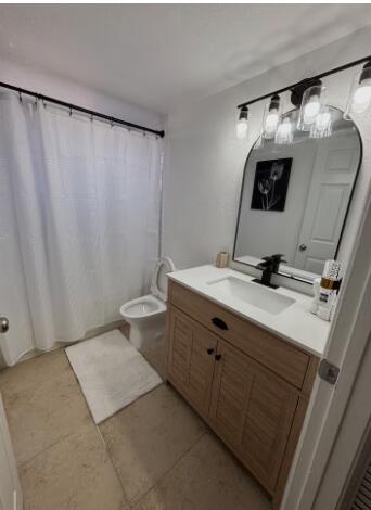 1445 LAKE CRYSTAL Drive # E — Photo 4