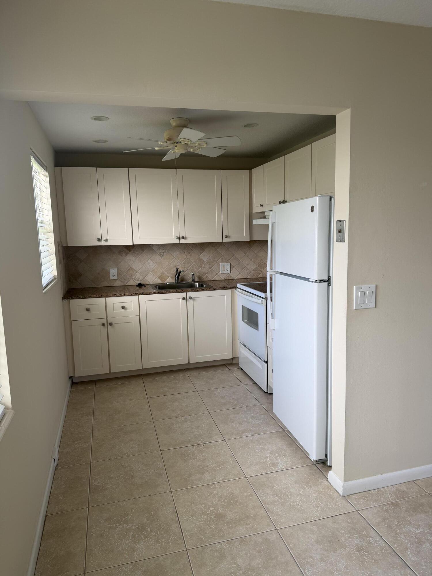 137 Fanshaw D, Boca Raton FL 33434