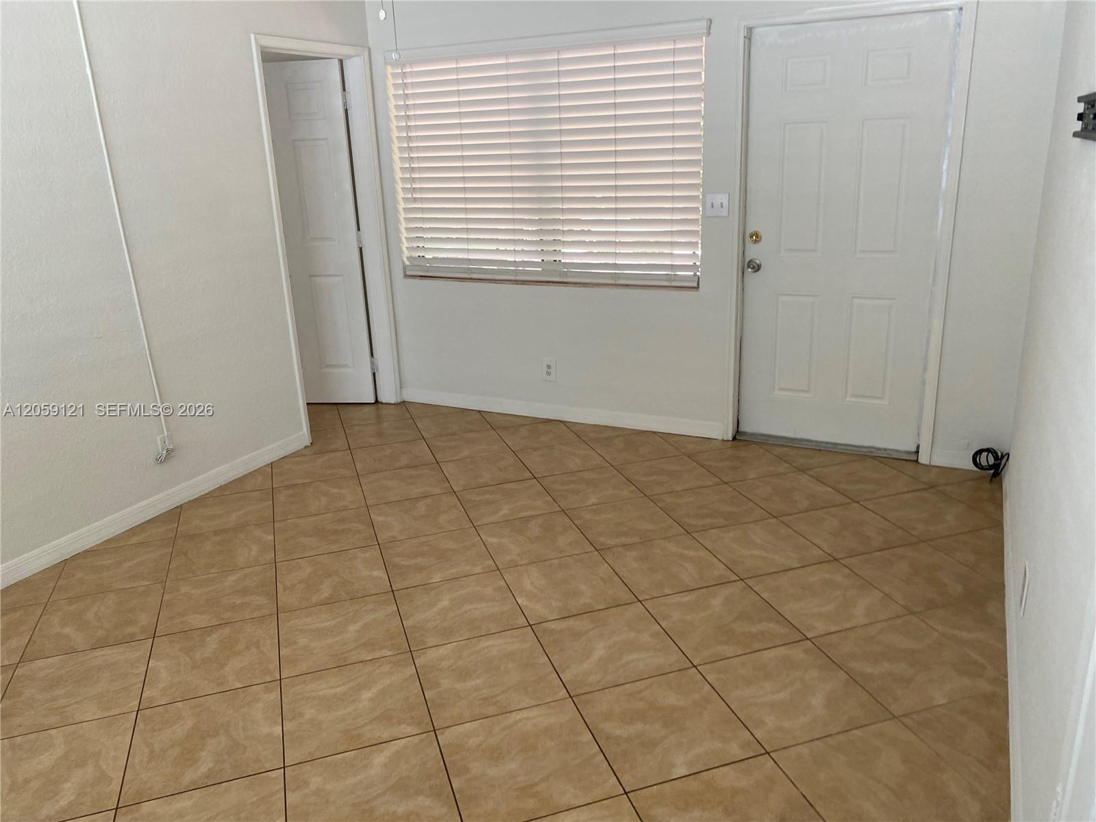5616 Arthur St # South, Hollywood FL 33021