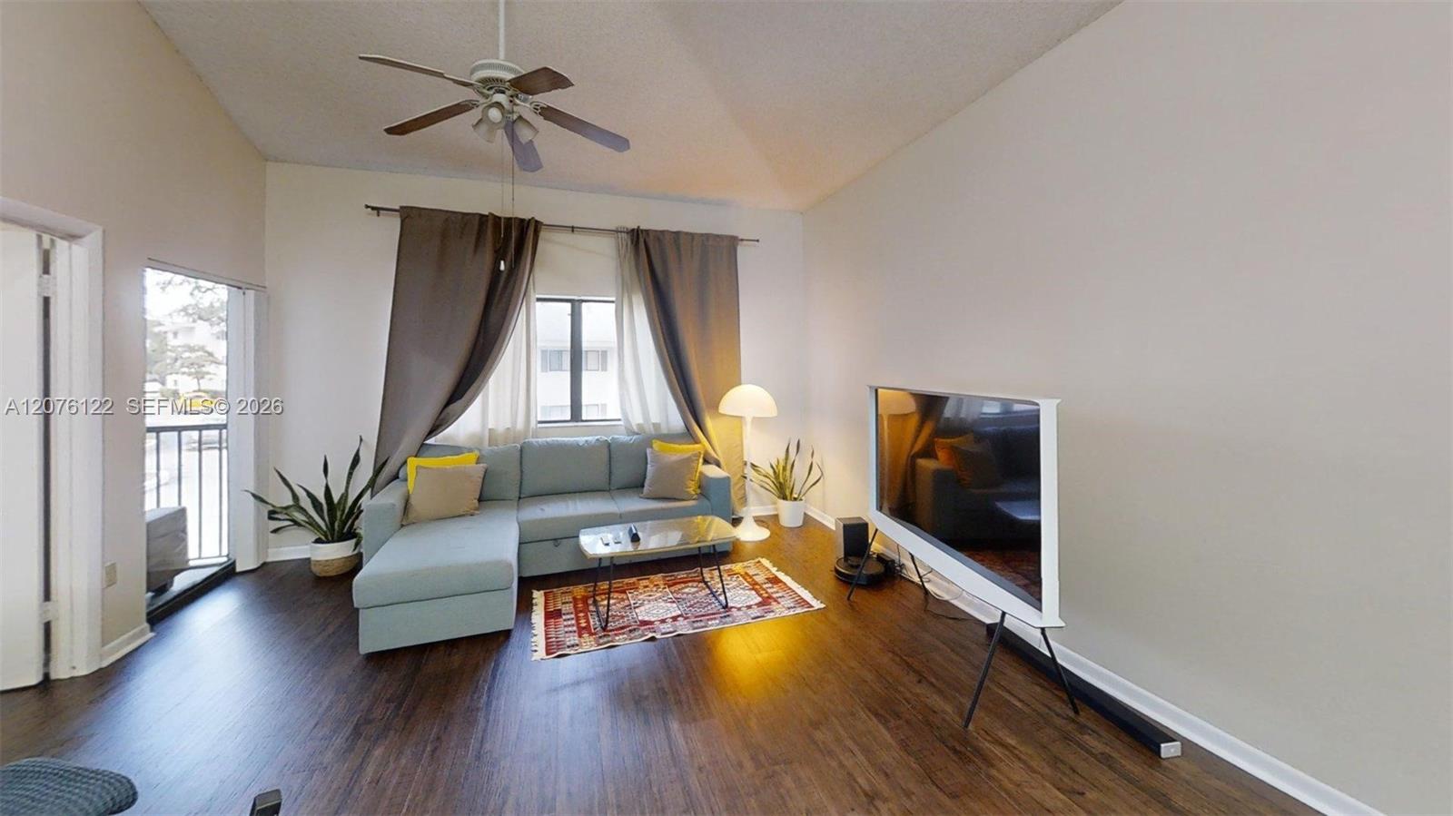 2550 SW 18th Ter # 2118 — Photo 2