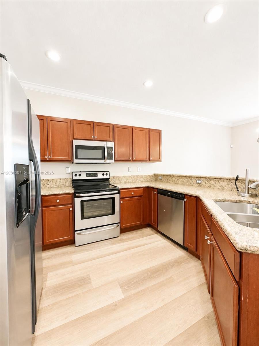 16320 SW 71st Ter # 16320 — Photo 5