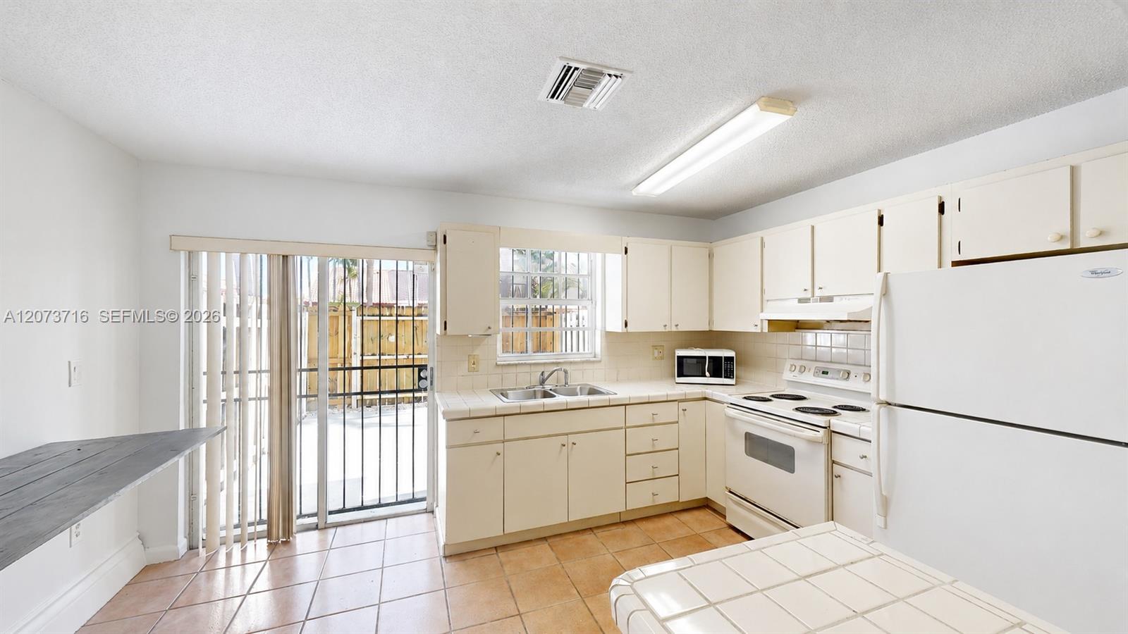 6415 SW 129th Pl # 2403 — Photo 5