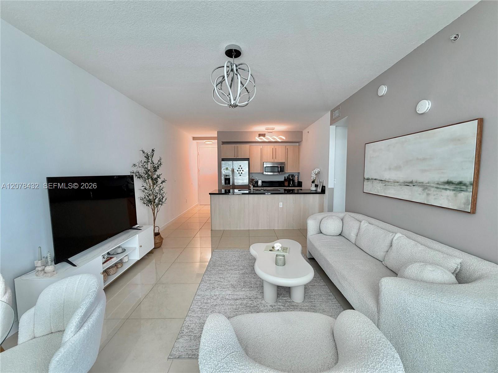 1111 SW 1st Ave # 2215-N — Photo 5