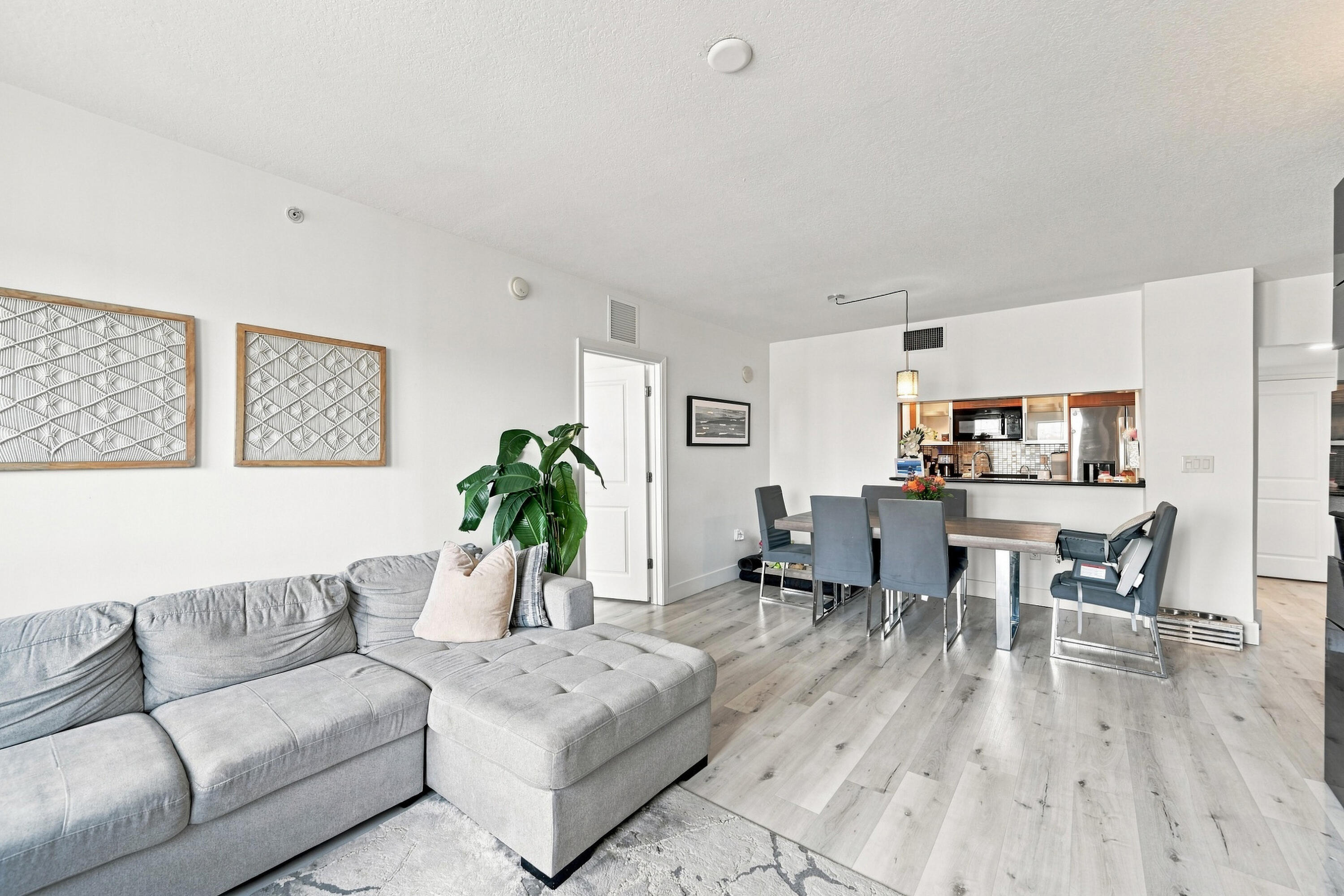 610 W Las Olas Boulevard # 416N — Photo 2