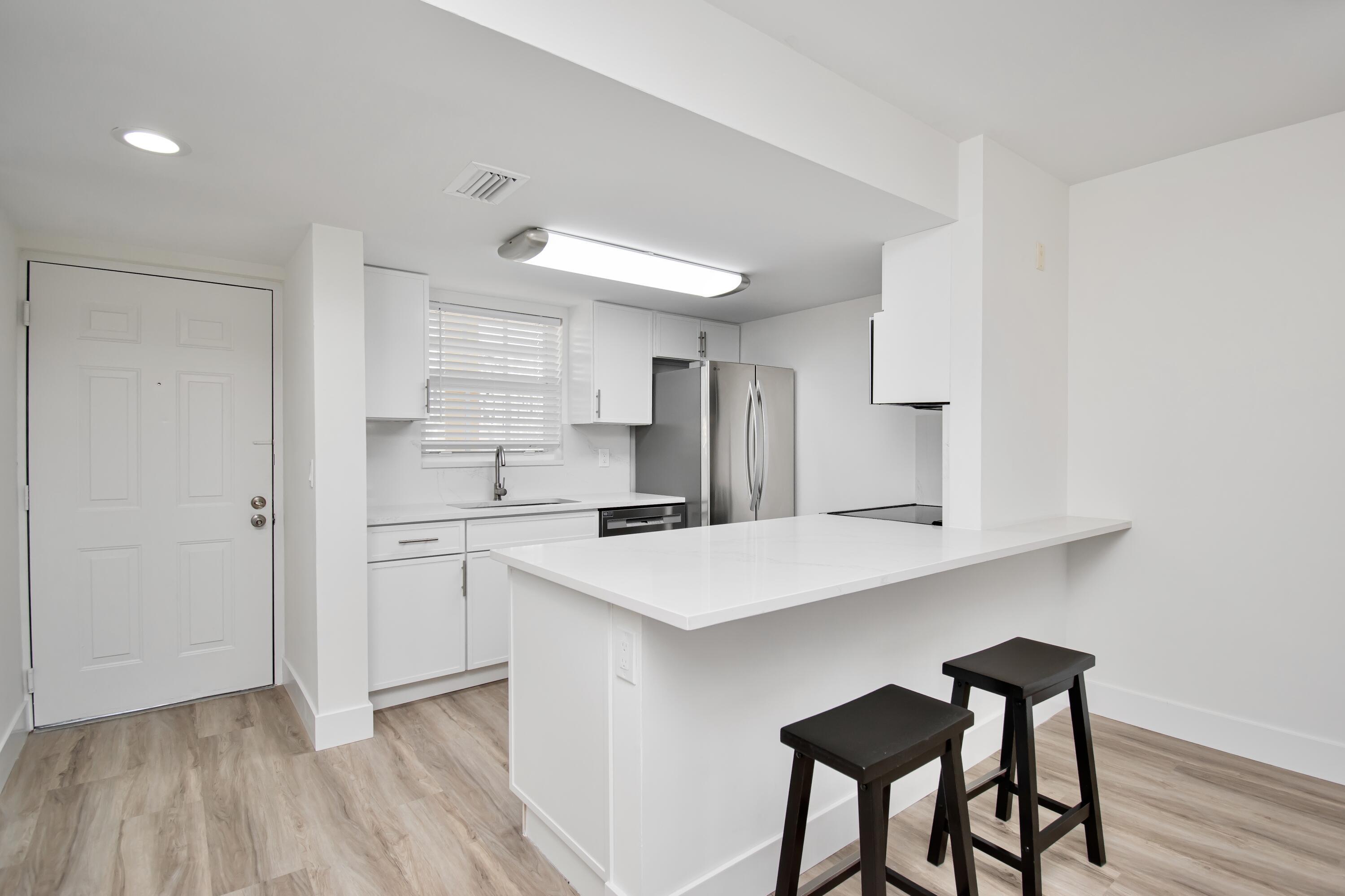6292 LA COSTA Drive # F — Photo 5