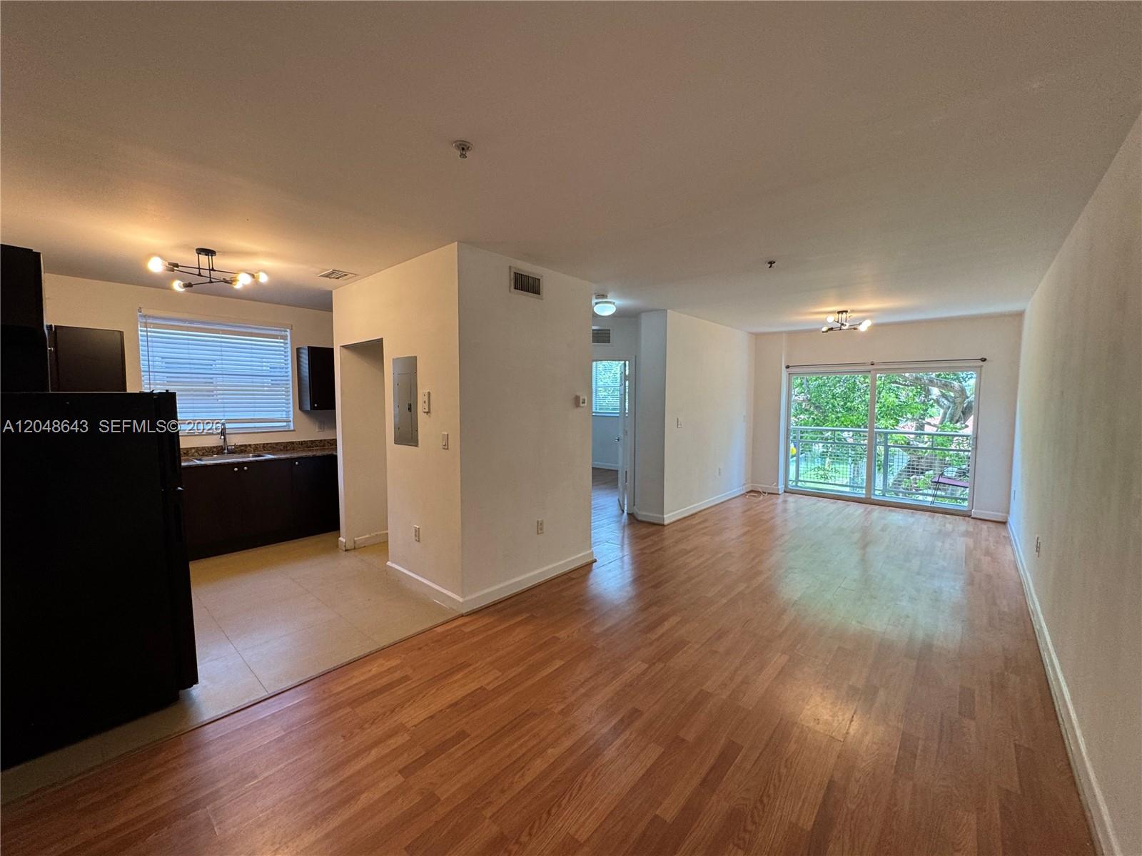 529 NE 62nd St # 203, Miami FL 33138