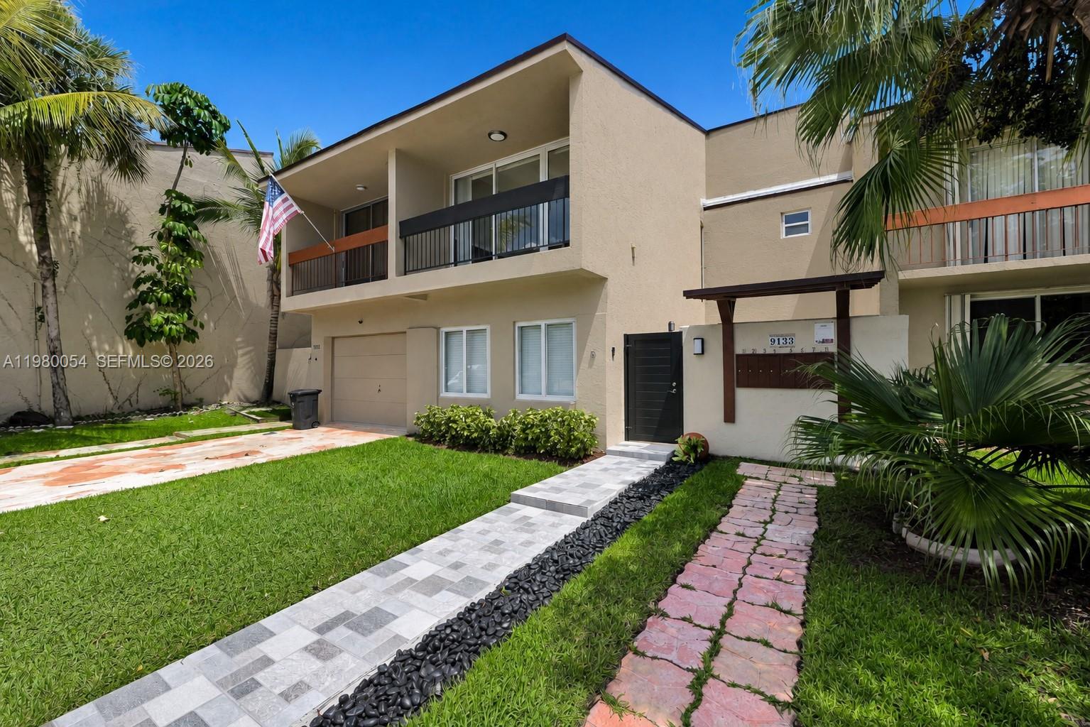 9133 Fontainebleau Blvd # 5, Miami FL 33172