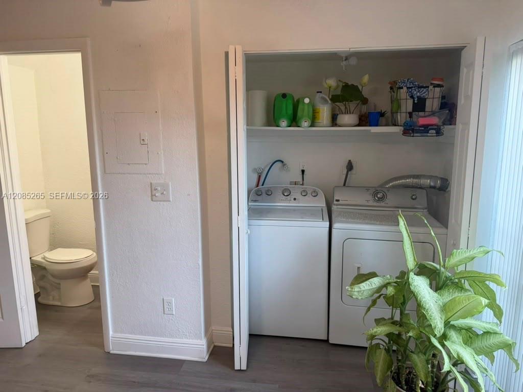 42 W 7th St # 202 — Photo 3