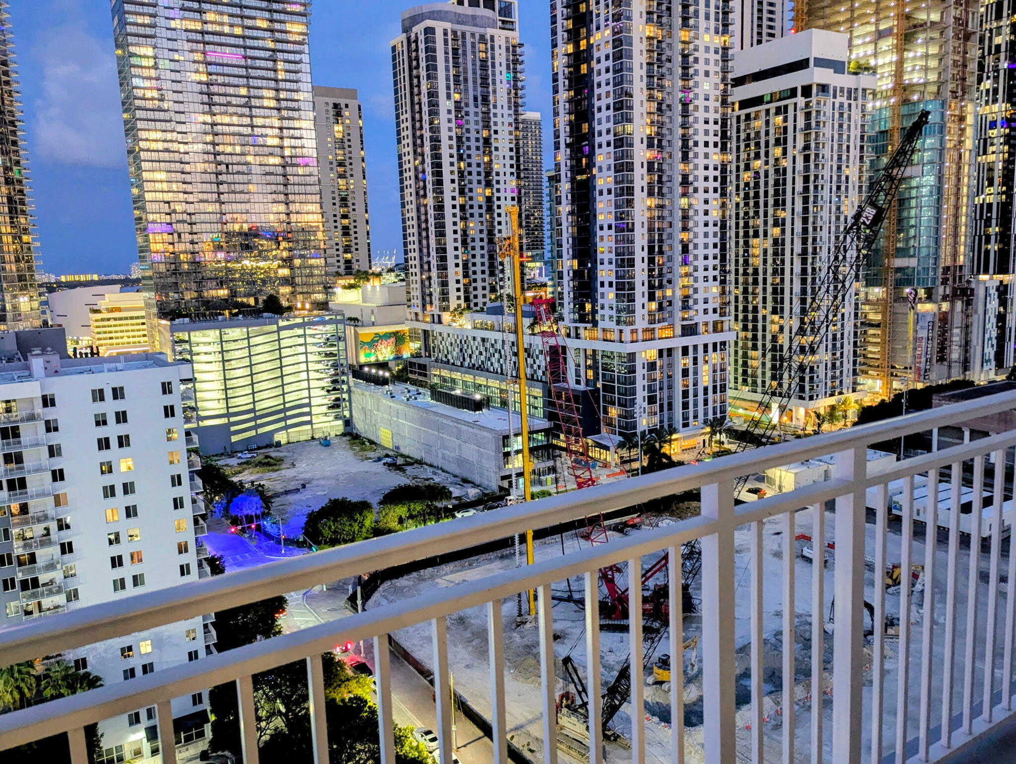 850 N MIAMI Avenue # 2202 — Photo 2