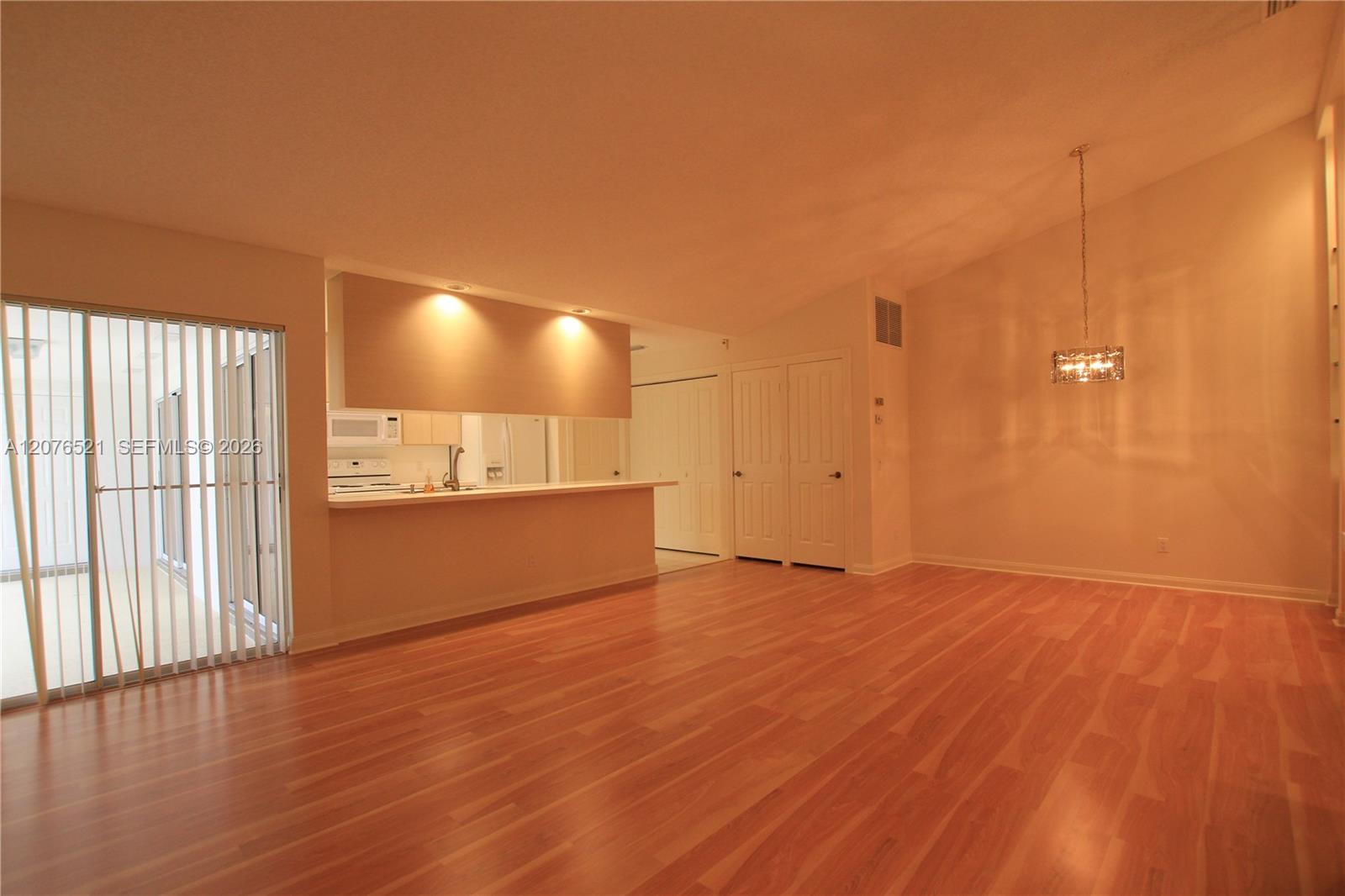4802 Water Oak Ct — Photo 3