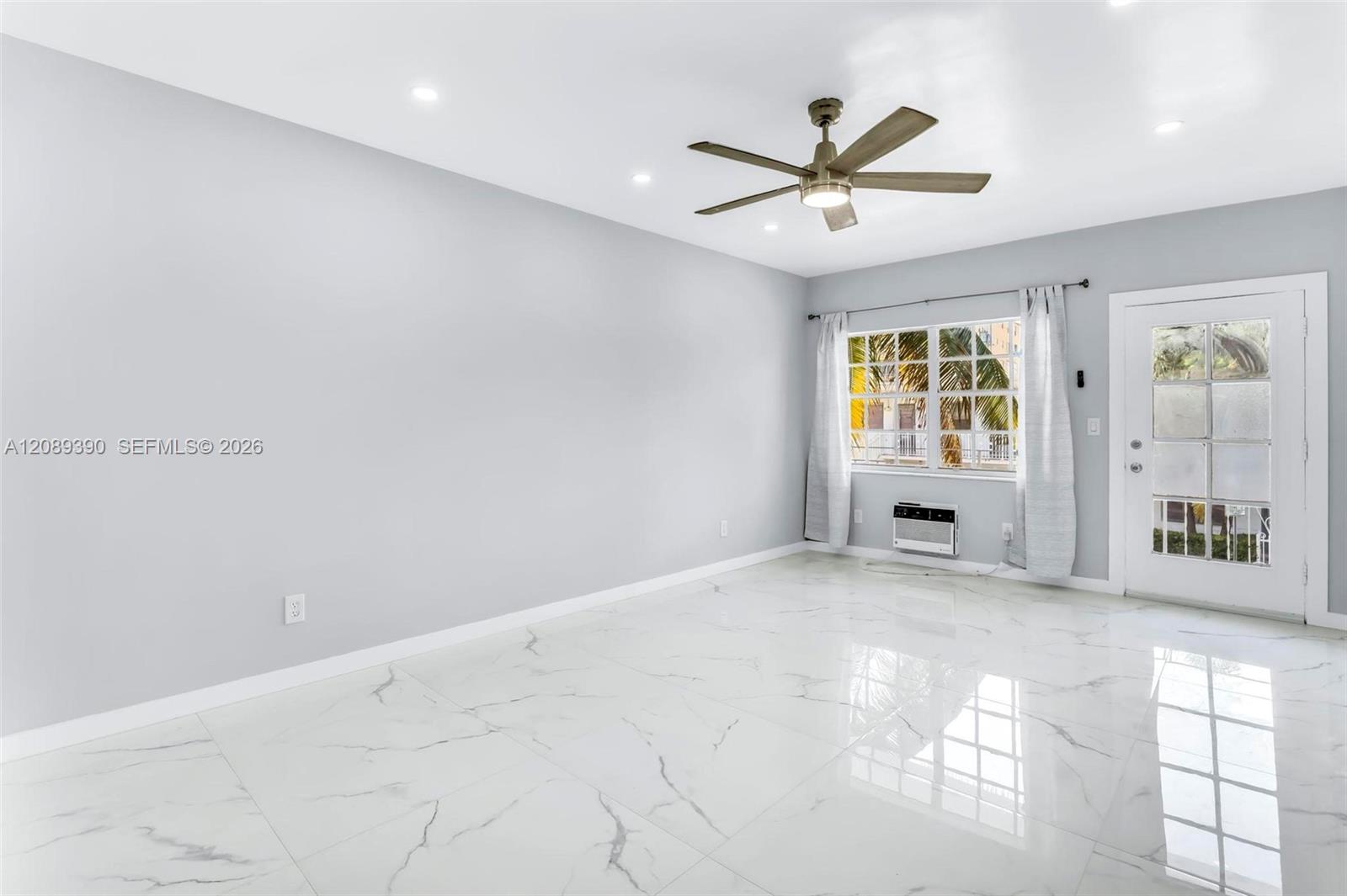 635 8th St # 205 — Photo 5