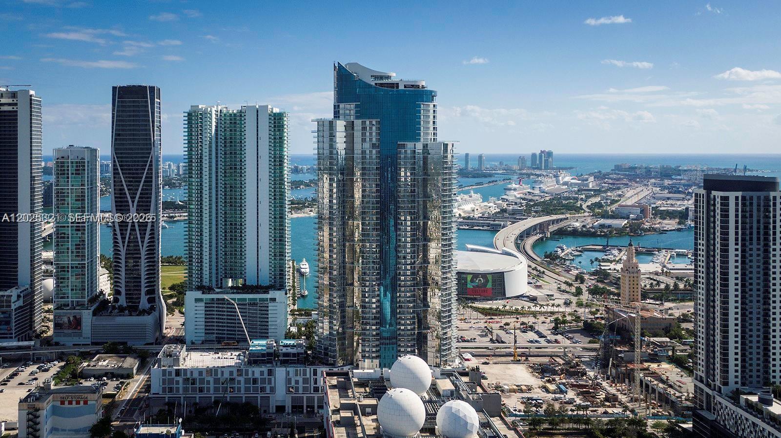 851 NE 1st Ave # 1109, Miami FL 33132
