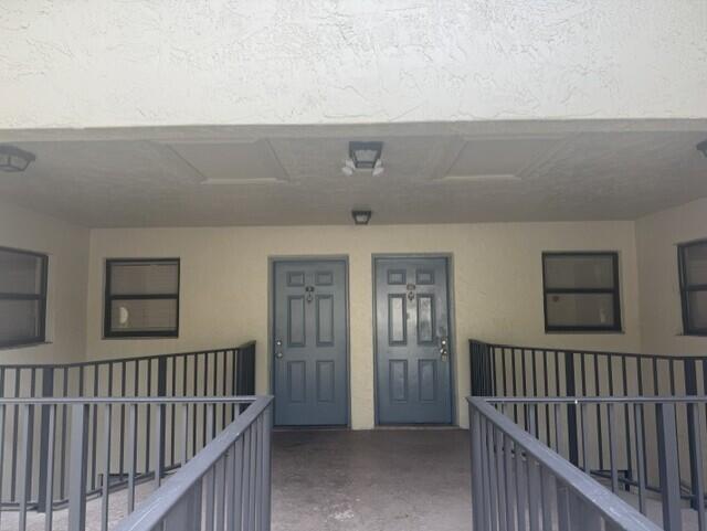 1495 LAKE CRYSTAL Drive # G — Photo 2