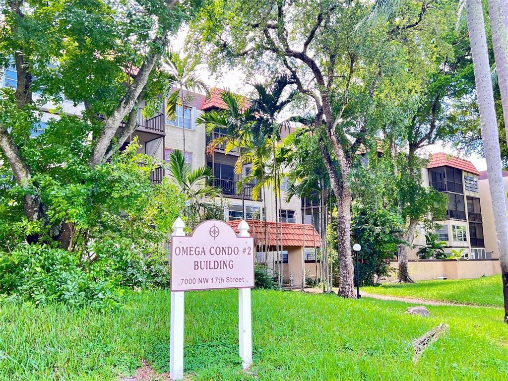 7000 NW 17TH Street # 109, Plantation FL 33313
