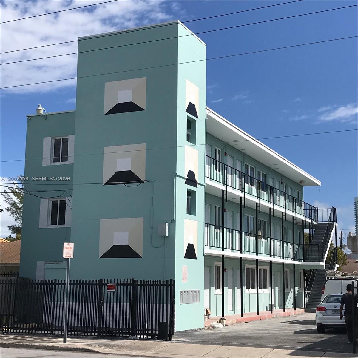 1815 NW 1st CT # 8, Miami FL 33136
