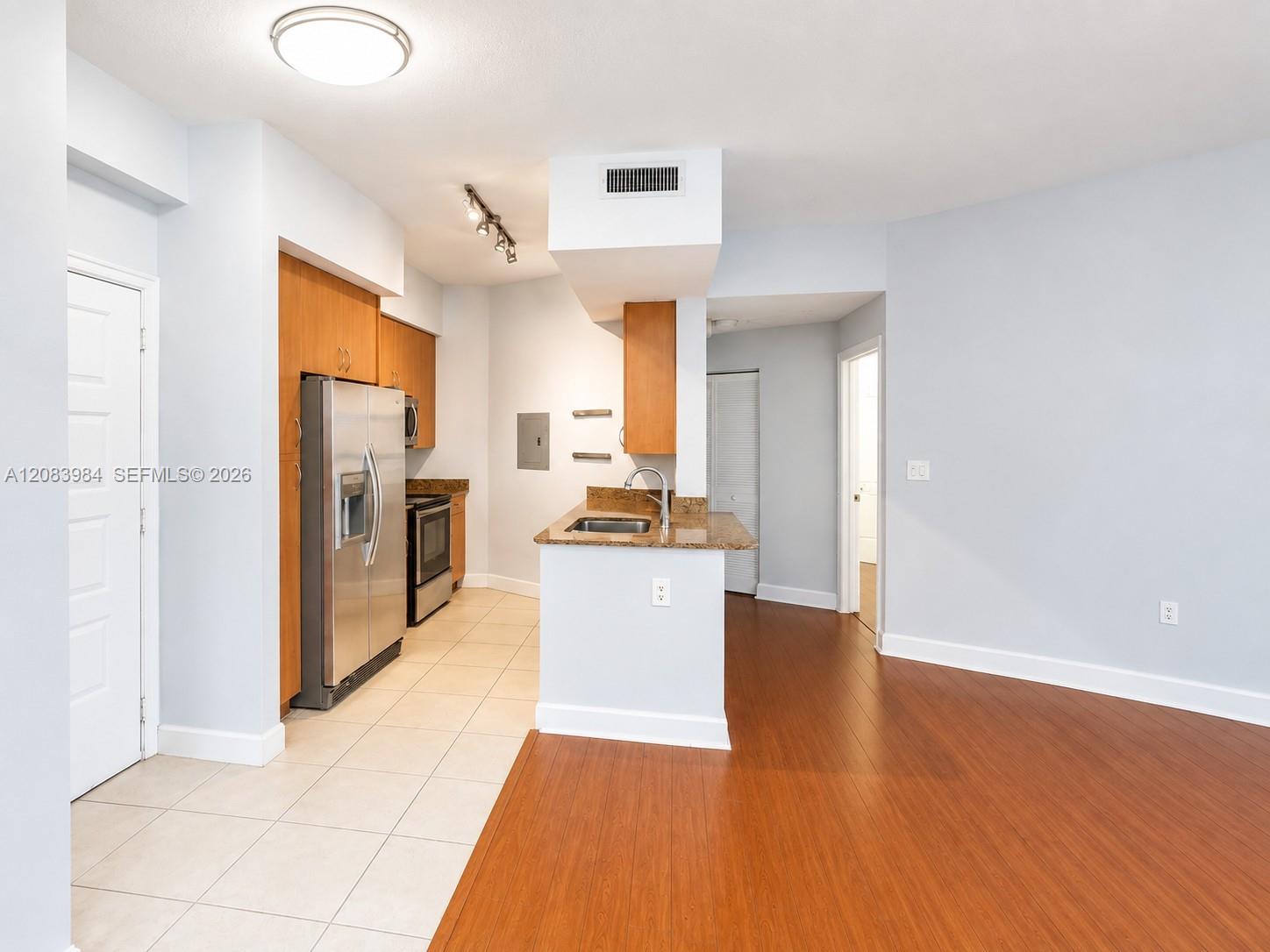 1830 Radius Dr # 1102 — Photo 4