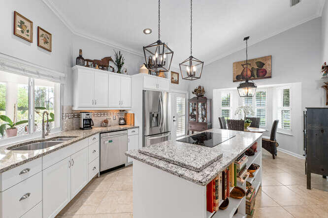 2760 Appaloosa Trail, Wellington FL 33414