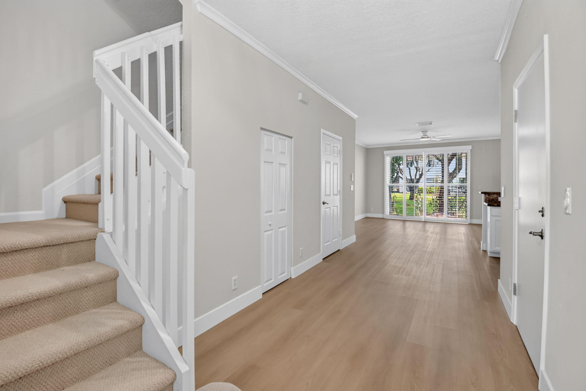 3085 N EVERGREEN Circle — Photo 4