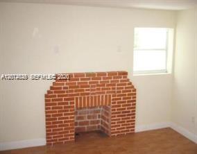 23 NE 46th St # 0 — Photo 4