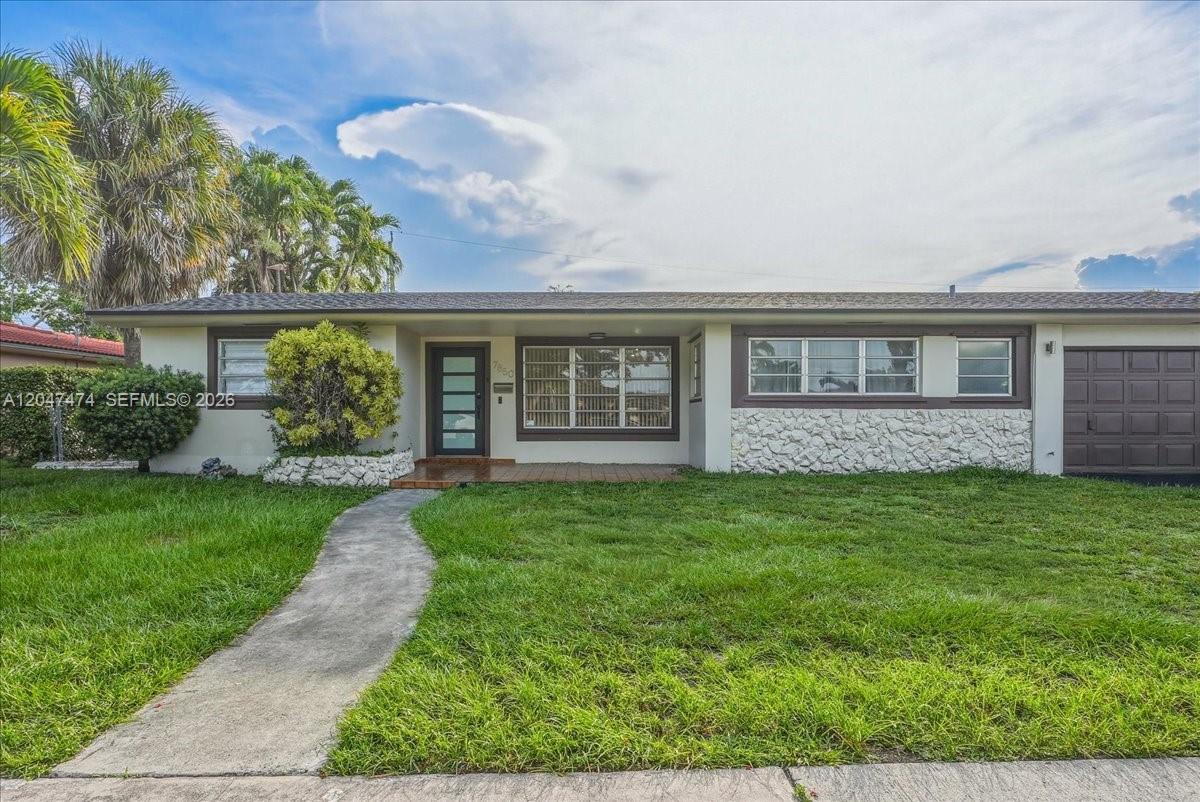 7850 W 16th Ave, Hialeah FL 33014
