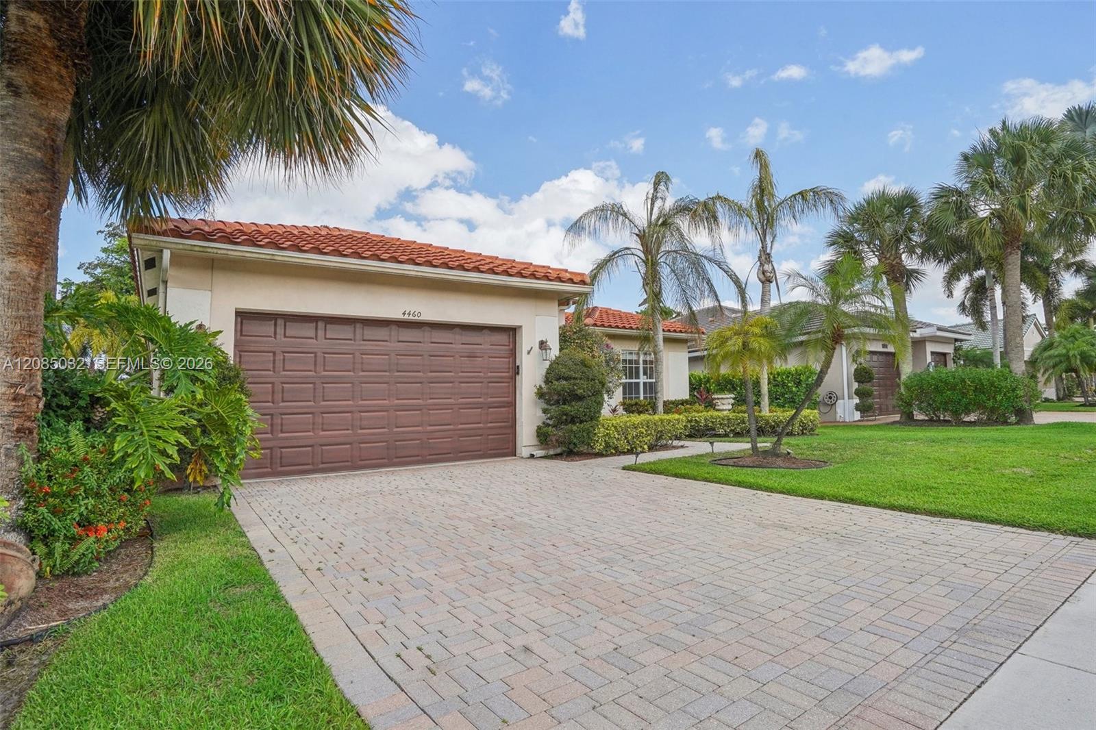4460 Mariners Cove Dr — Photo 4