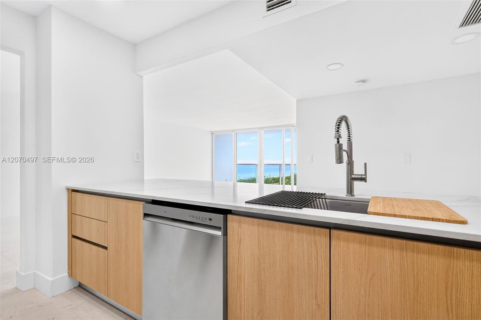 100 Bayview Dr # 1626 View 10