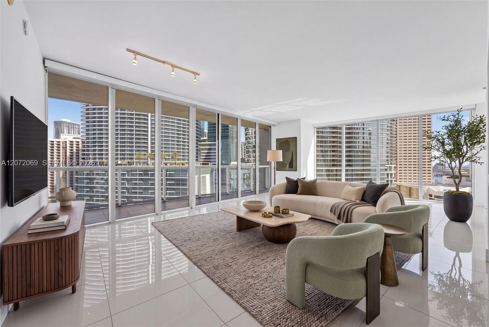 465 Brickell Ave # 1602 — Photo 4