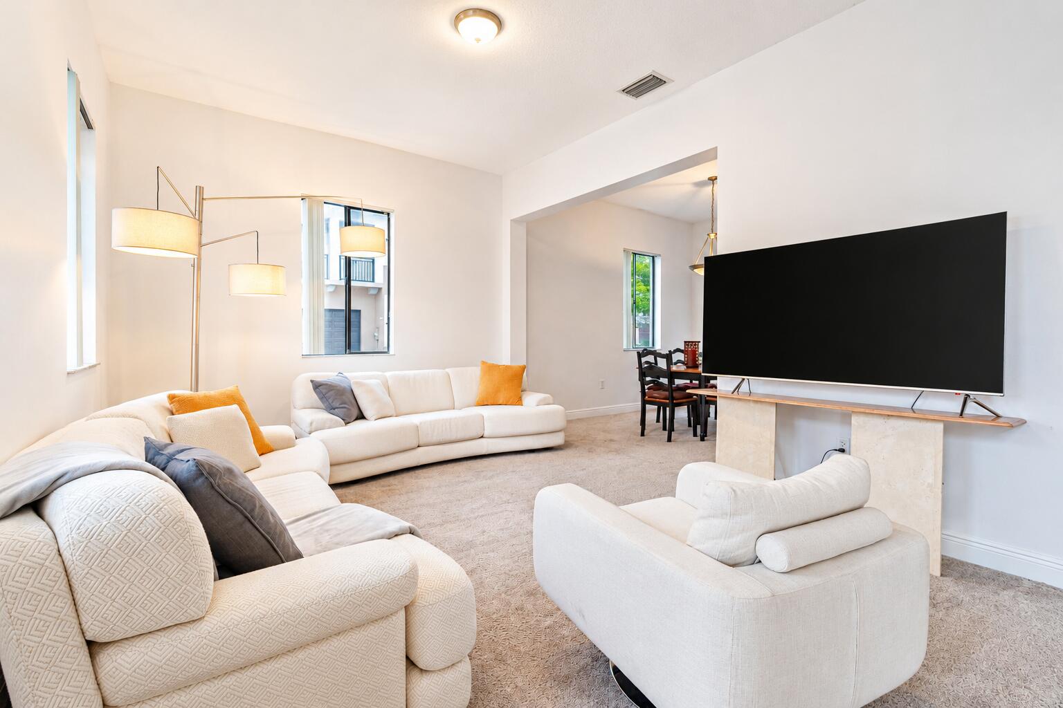 2514 VENETIAN Court # 2514 — Photo 5