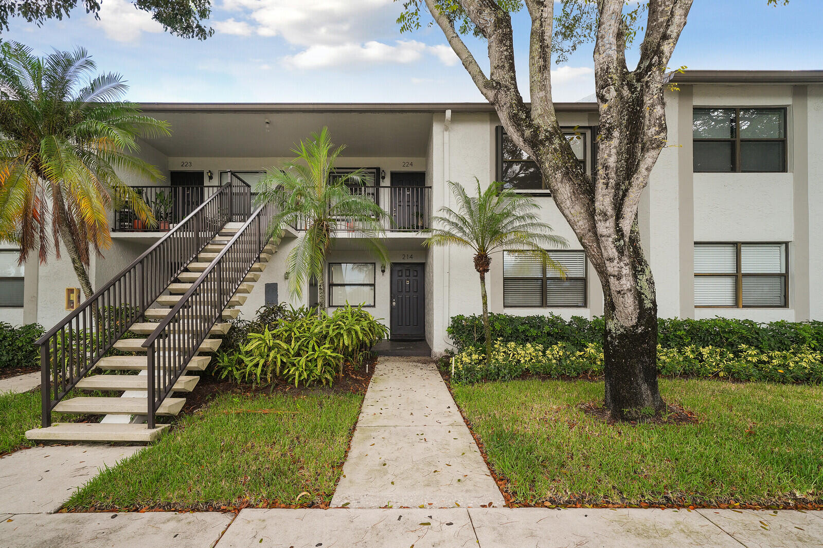1284 S Military Trail # 224, Deerfield Beach FL 33442
