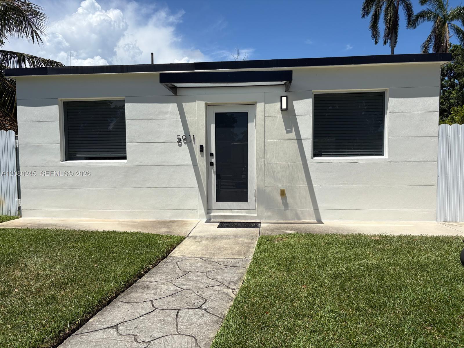 5911 SW 62nd Ter, South Miami FL 33143