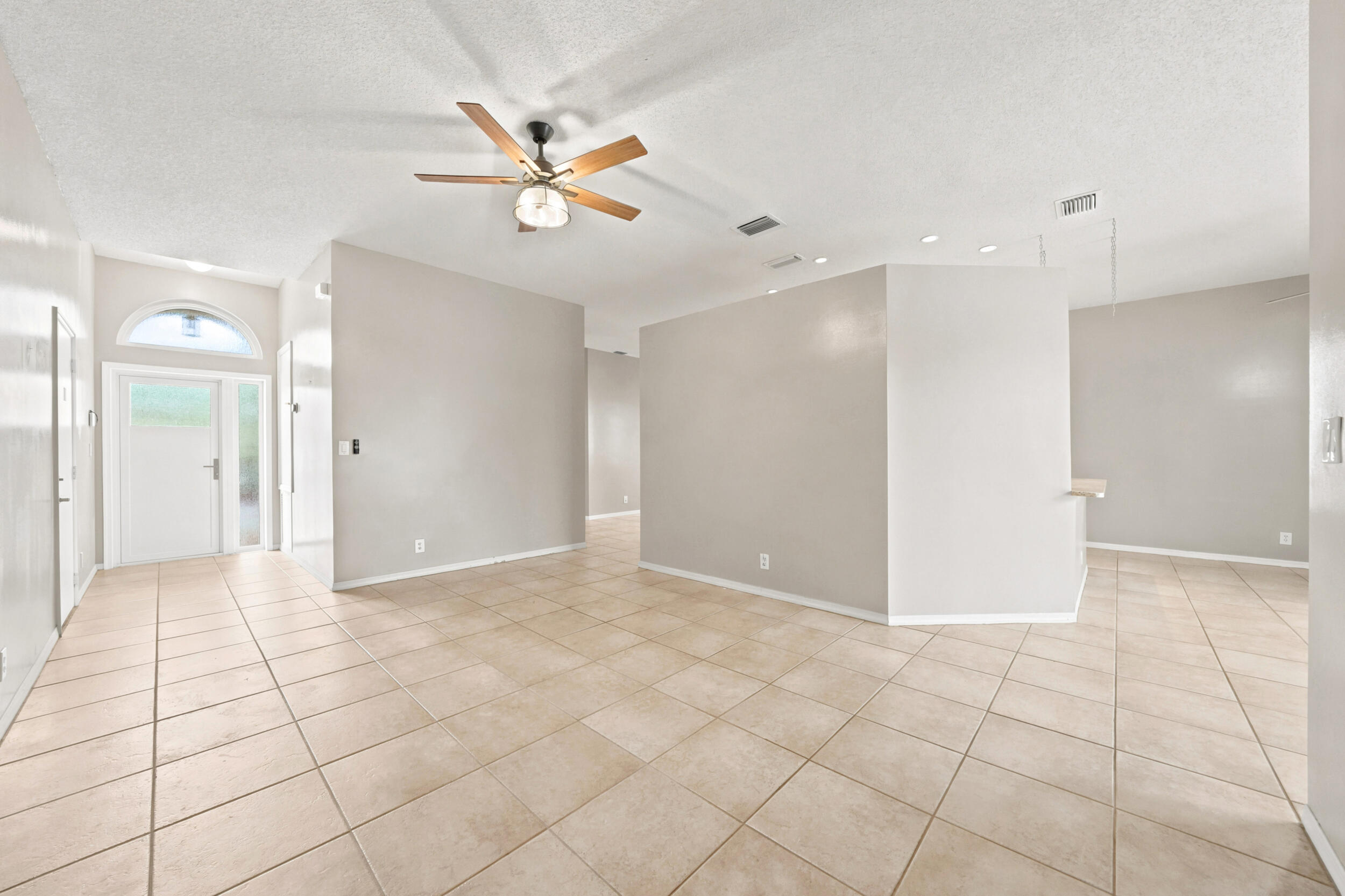 16208 OPAL CREEK Drive — Photo 4