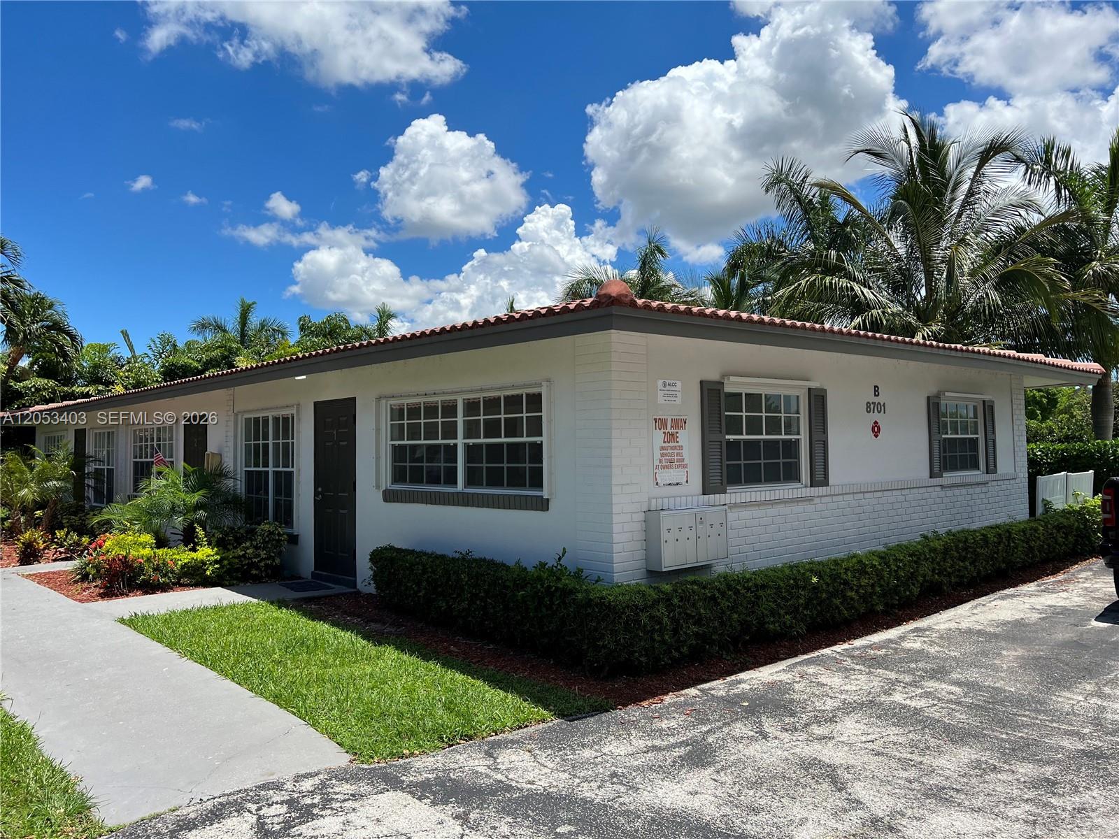 8701 NW 38th Dr # 1, Coral Springs FL 33065