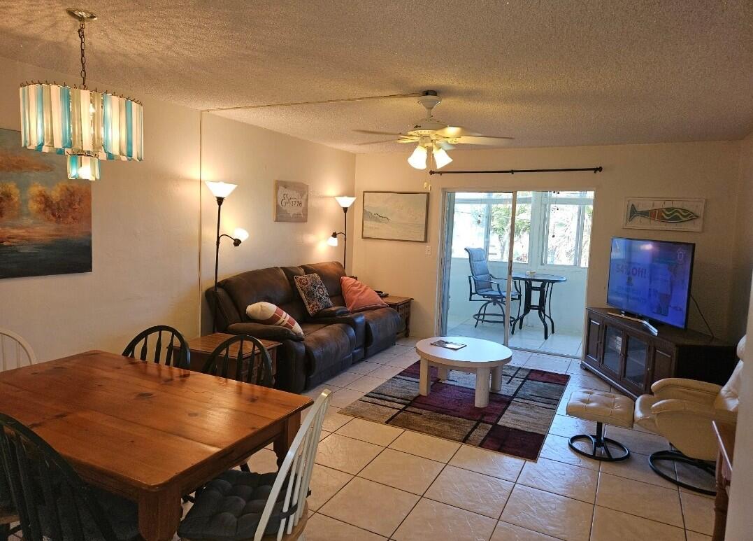 2581 N Garden 202 Drive N # 202 — Photo 3
